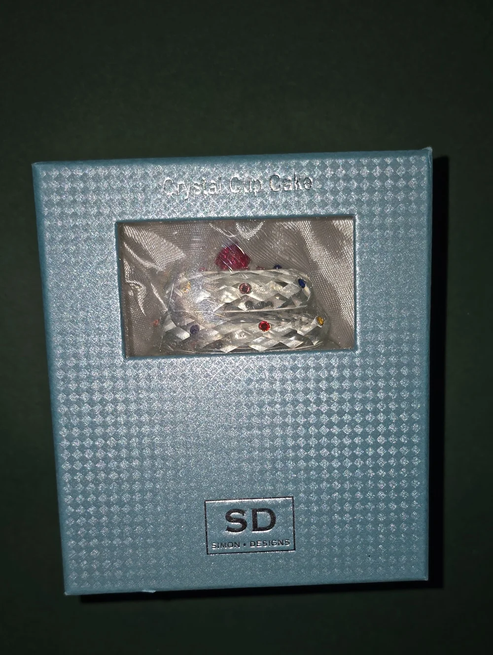 Simon Design Actual Cupcake In Heavy Crystal Multicolor Sprinkles
